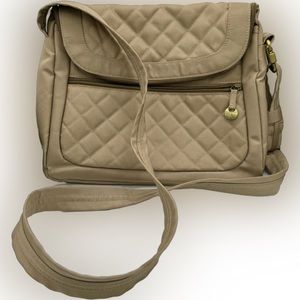 🌺Travelon Anti Theft Quilted Crossbody Bag🌸🌺